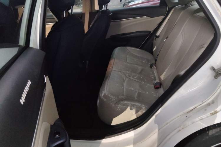 Used Buick GT 2015 15N Automatic Deluxe Edition Left Rear Seat