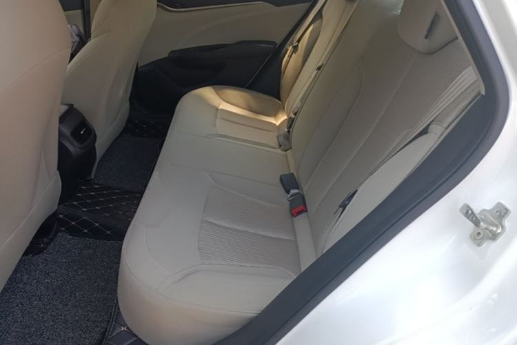 Used Buick GT 2015 15N Automatic Elite Version Left Rear Seat