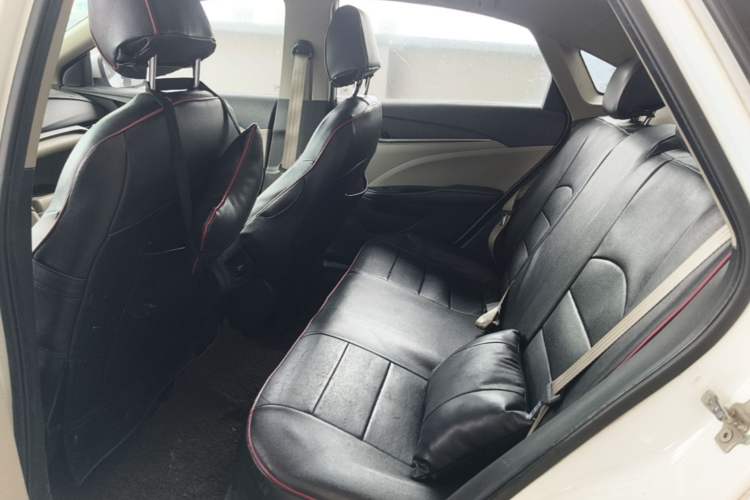 Used Buick GT 2015 15N Automatic Elite Version Left Rear Seat