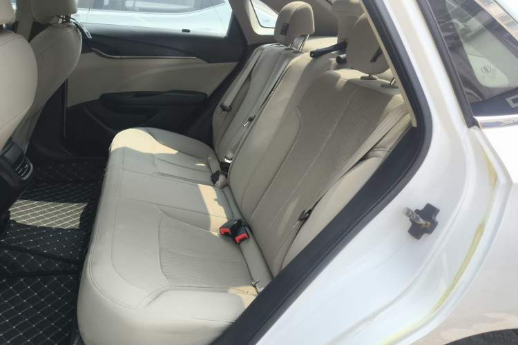 Used Buick GT 2015 15N Automatic Elite Version Left Rear Seat
