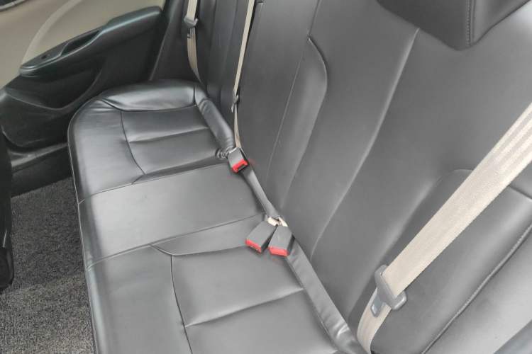 Used Buick GT 2015 15N Manual Entry-Level Trim Left Rear Seat