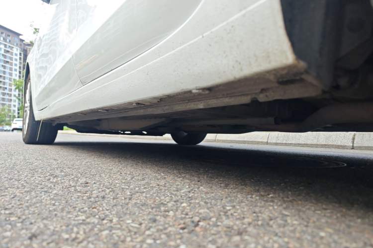 Used Buick GT 2015 15N Automatic Deluxe Edition Left Side Sill