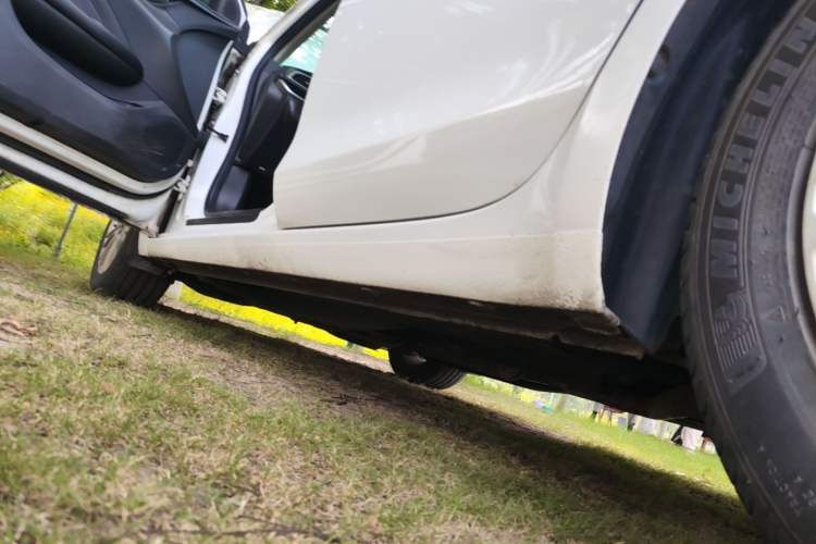 Used Buick GT 2015 15N Automatic Deluxe Edition Left Side Sill