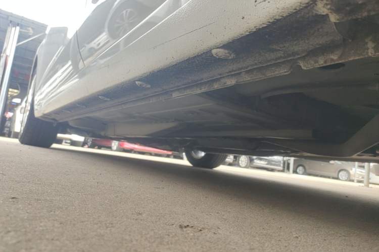 Used Buick GT 2015 15N Automatic Deluxe Edition Left Side Sill