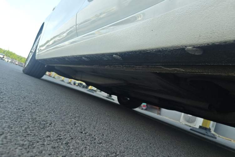 Used Buick GT 2015 15N Automatic Elite Version Left Side Sill