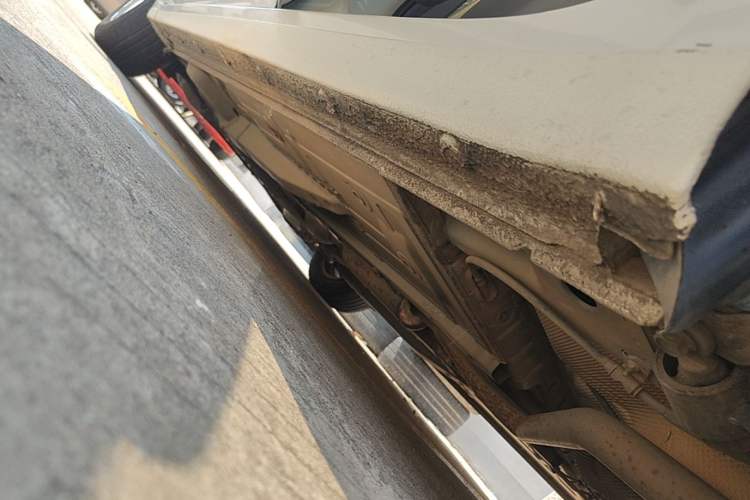 Used Buick GT 2015 15N Manual Entry-Level Trim Left Side Sill