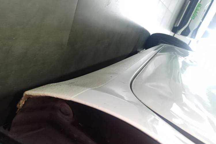 Used Buick GT 2015 15N Automatic Deluxe Edition Left Side Sill