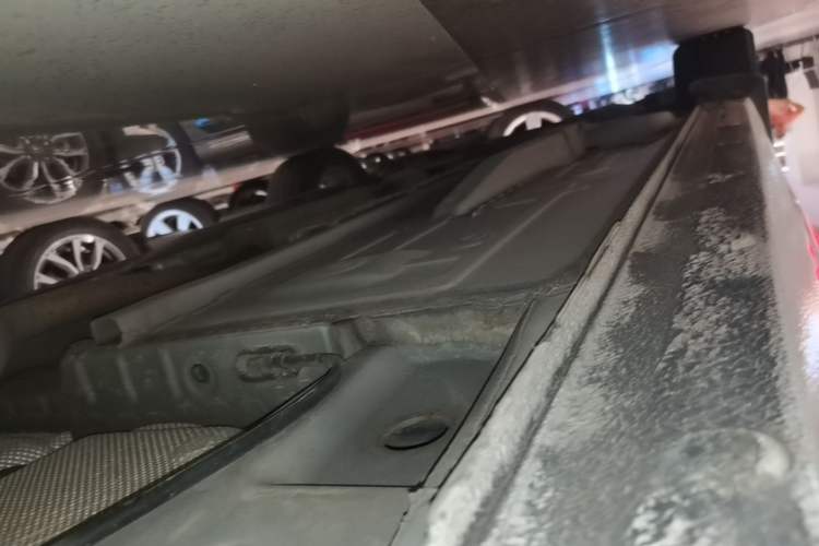Used Buick GT 2015 15N Automatic Elite Version Left Side Sill