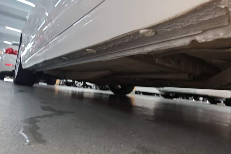 Used Buick GT 2015 15N Automatic Elite Version Left Side Sill