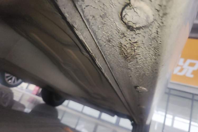 Used Buick GT 2015 15N Automatic Deluxe Edition Left Side Sill