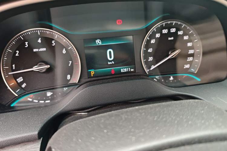 Used Buick GT 2015 15N Automatic Elite Version Odometer Close Up