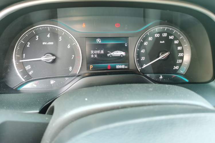 Used Buick GT 2015 15N Automatic Elite Version Odometer Close Up