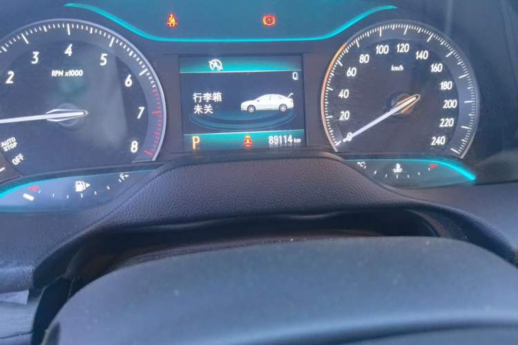 Used Buick GT 2015 15N Automatic Elite Version Odometer Close Up