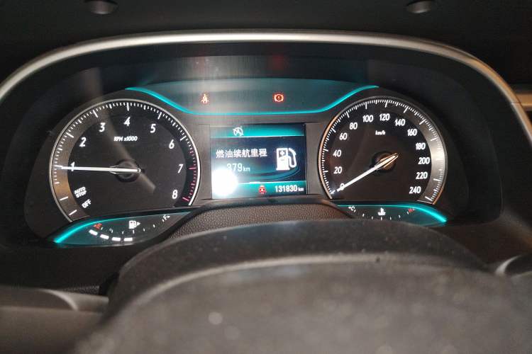 Used Buick GT 2015 15N Automatic Elite Version Odometer Close Up