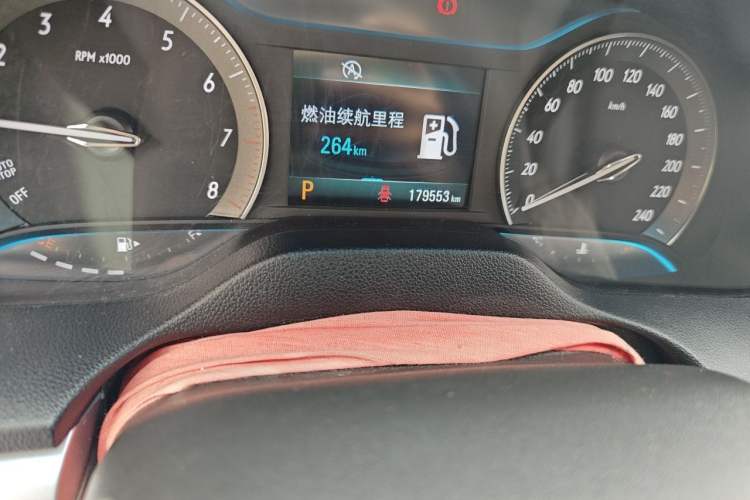 Used Buick GT 2015 15N Automatic Elite Version Odometer Close Up