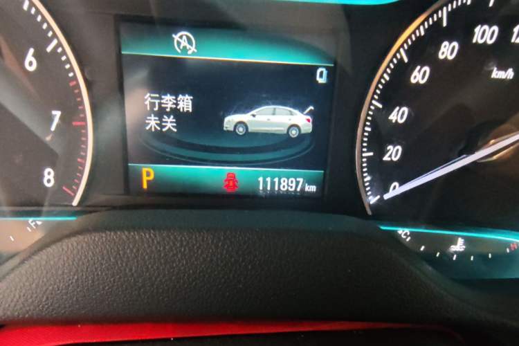 Used Buick GT 2015 15N Automatic Elite Version Odometer Close Up