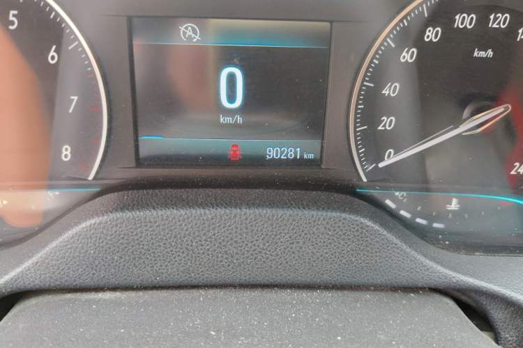 Used Buick GT 2015 15N Manual Elite Edition Odometer Close Up