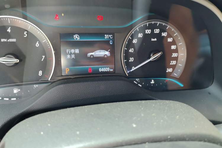 Used Buick GT 2015 15N Automatic Deluxe Edition Odometer Close Up