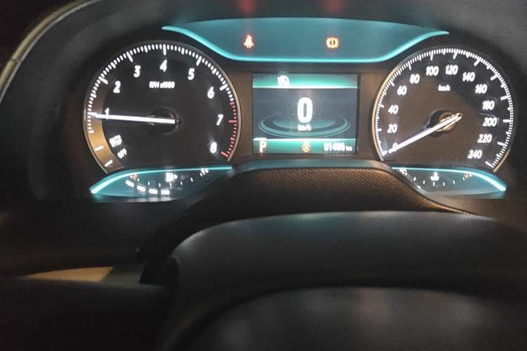 Used Buick GT 2015 15N Automatic Elite Version Odometer Close Up