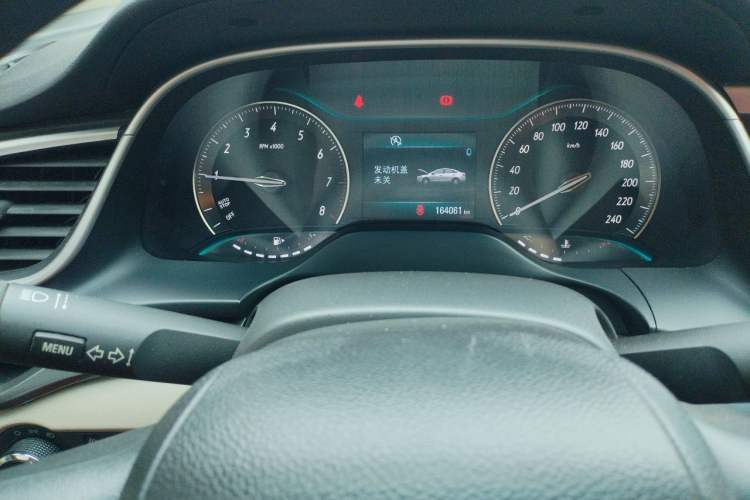 Used Buick GT 2015 15N Manual Elite Edition Odometer Close Up