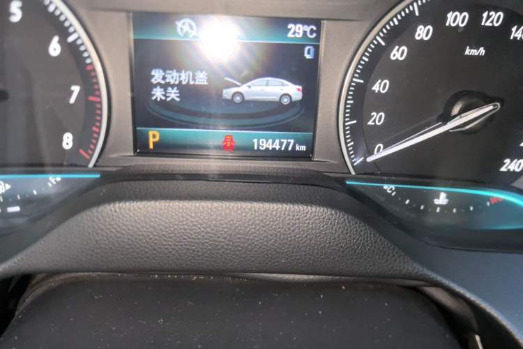 Used Buick GT 2015 18T Dual-Clutch Luxury Model Odometer Close Up