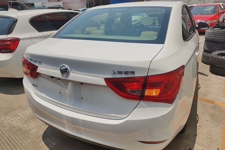 Used Buick GT 2015 15N Manual Entry-Level Trim Rear
