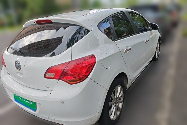 Used Buick GT 2015 15N Automatic Entry-Level Trim Rear Right 45 Deg