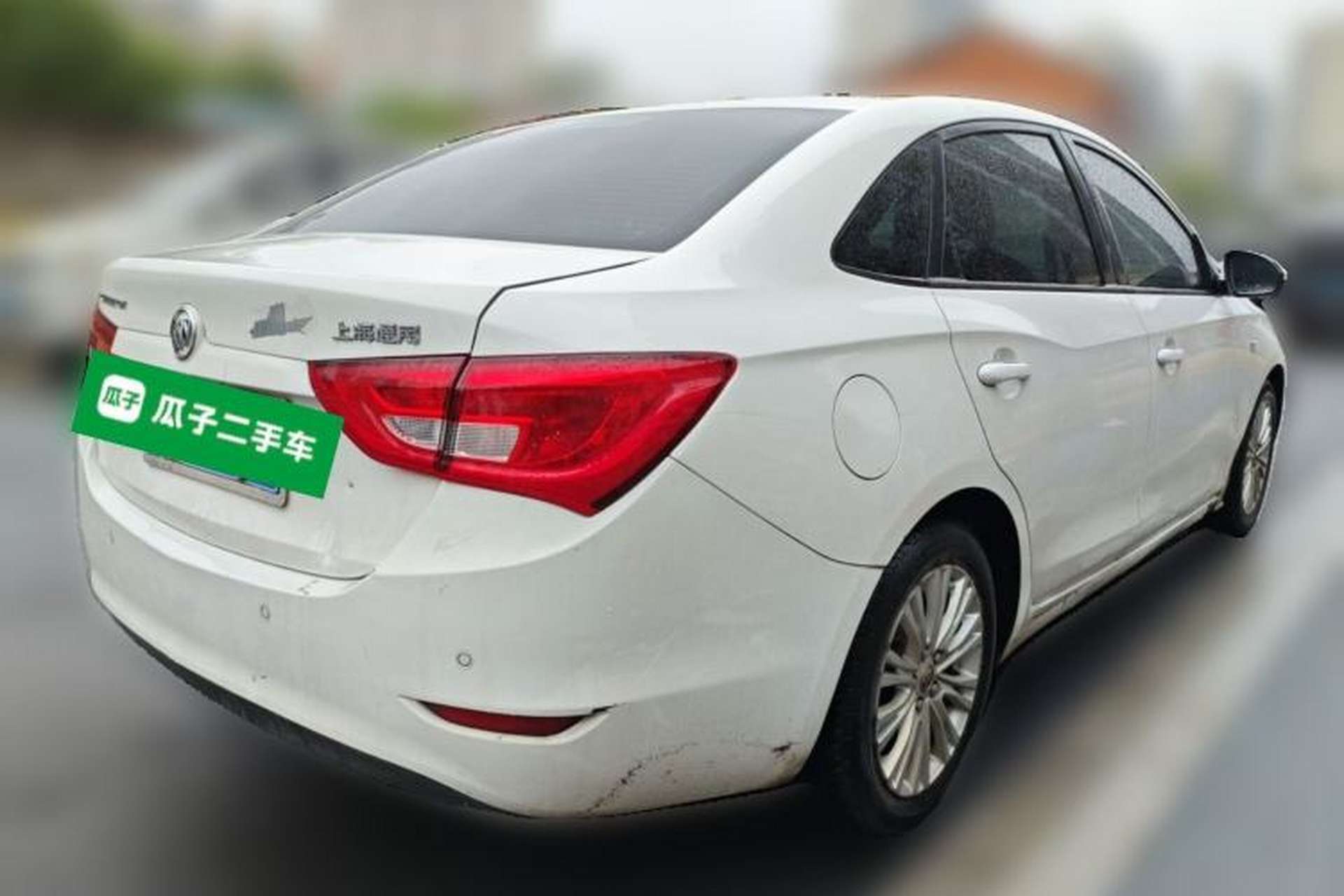 Used Buick GT 2015 15N Automatic Deluxe Edition Rear Right 45 Deg