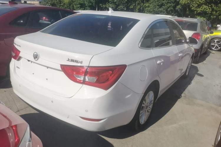 Used Buick GT 2015 15N Automatic Deluxe Edition Rear Right 45 Deg
