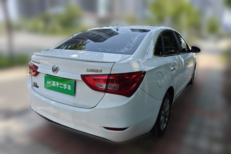 Used Buick GT 2015 15N Automatic Entry-Level Trim Rear Right 45 Deg