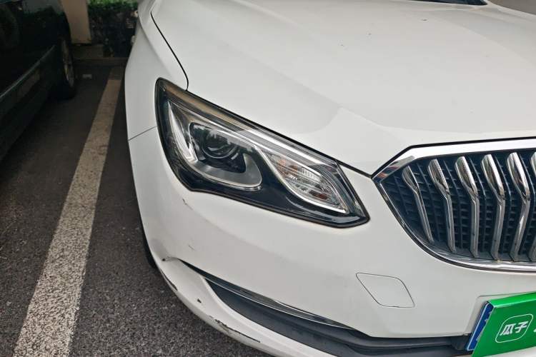 Used Buick GT 2015 15N Automatic Elite Version Right Front Headlight