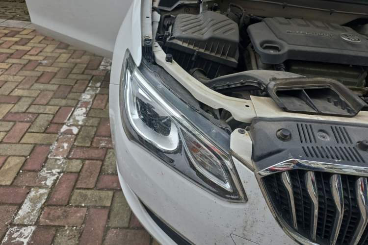 Used Buick GT 2015 15N Automatic Entry-Level Trim Right Front Headlight