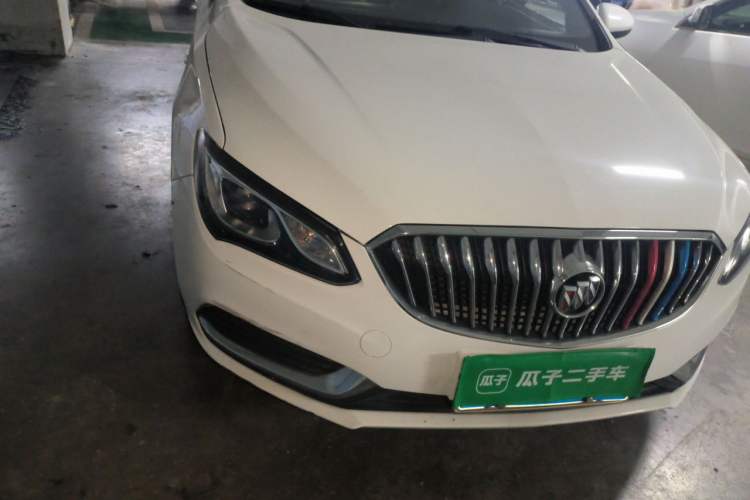 Used Buick GT 2015 18T Dual-Clutch Sport Flagship Model Right Front Headlight