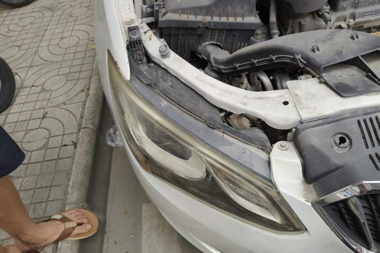 Used Buick GT 2015 15N Manual Elite Edition Right Front Headlight