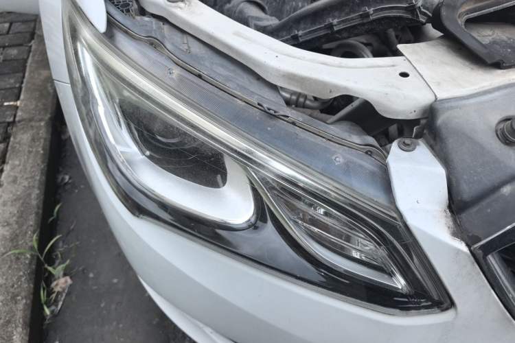Used Buick GT 2015 15N Manual Elite Edition Right Front Headlight