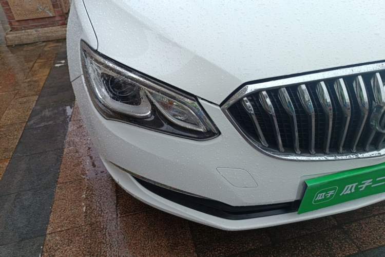 Used Buick GT 2015 15N Automatic Deluxe Edition Right Front Headlight