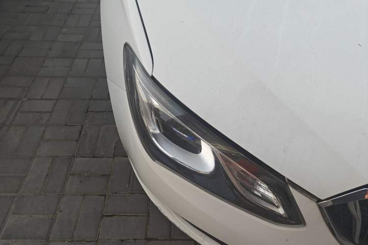 Used Buick GT 2015 15N Automatic Deluxe Edition Right Front Headlight