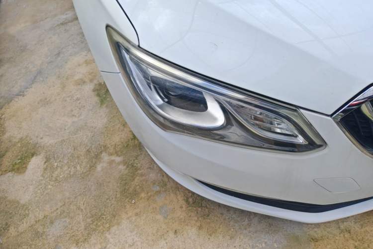 Used Buick GT 2015 15N Automatic Elite Version Right Front Headlight