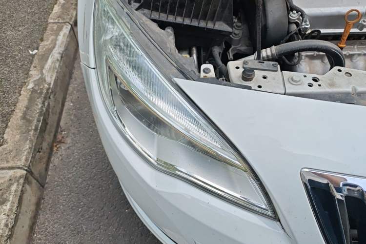 Used Buick GT 2015 15N Automatic Entry-Level Trim Right Front Headlight