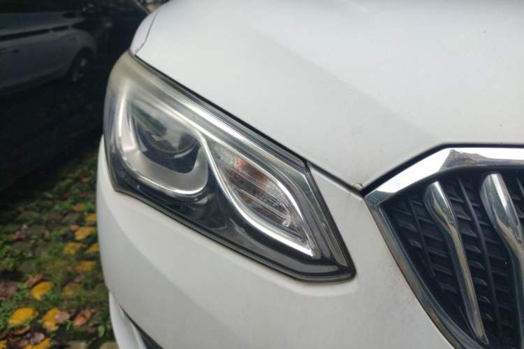 Used Buick GT 2015 15N Automatic Entry-Level Trim Right Front Headlight
