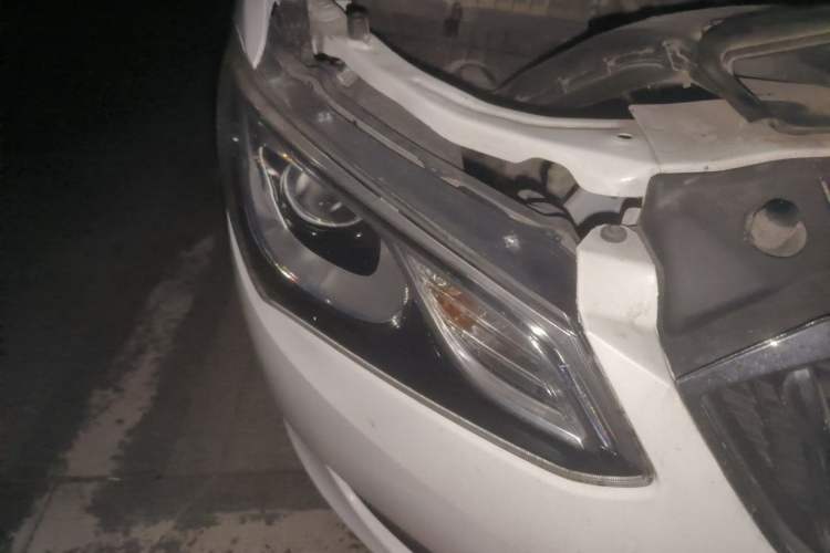 Used Buick GT 2015 15N Automatic Elite Version Right Front Headlight
