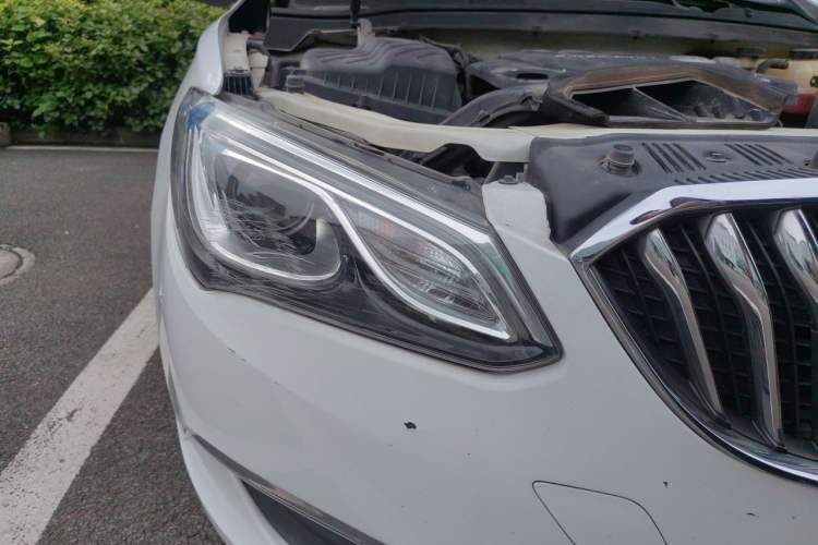 Used Buick GT 2015 15N Automatic Elite Version Right Front Headlight