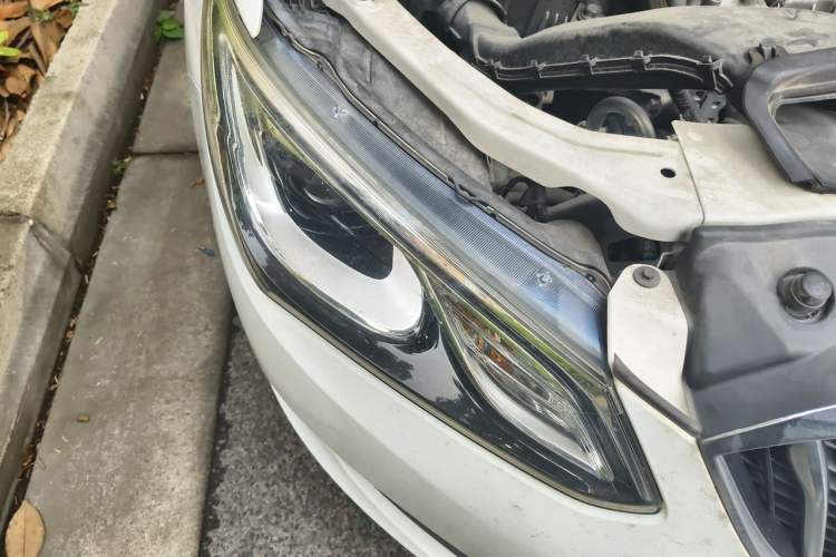 Used Buick GT 2015 15N Automatic Elite Version Right Front Headlight