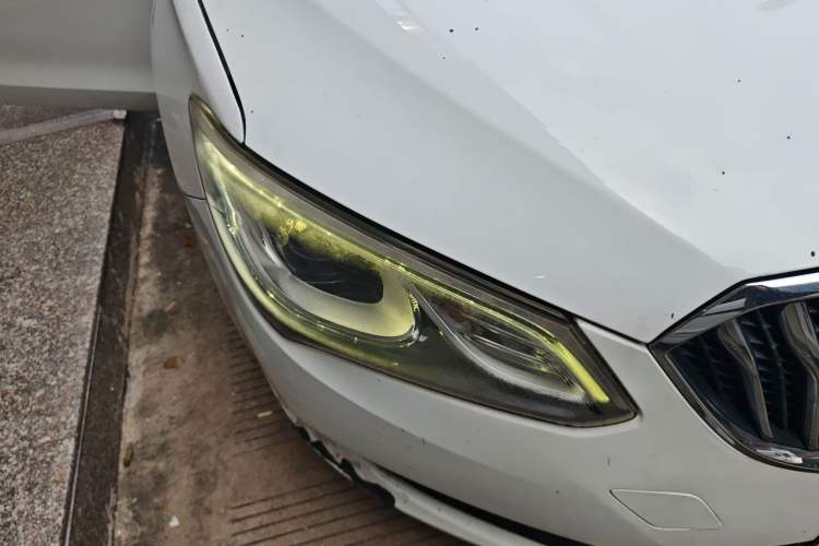 Used Buick GT 2015 15N Automatic Elite Version Right Front Headlight
