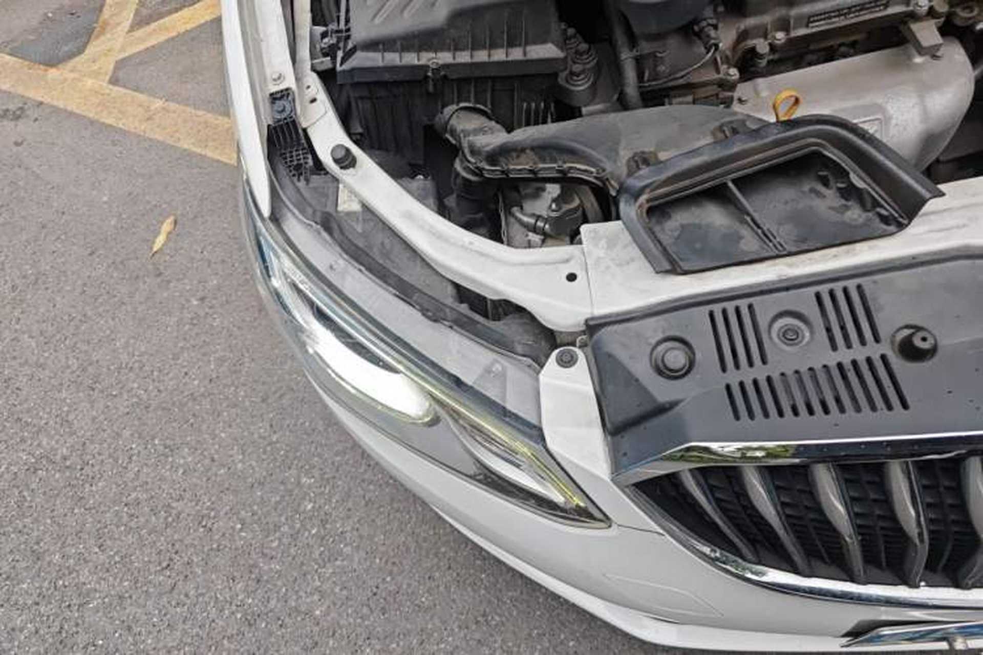 Used Buick GT 2015 15N Automatic Elite Version Right Front Headlight