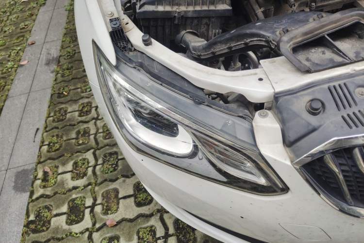 Used Buick GT 2015 15N Automatic Elite Version Right Front Headlight