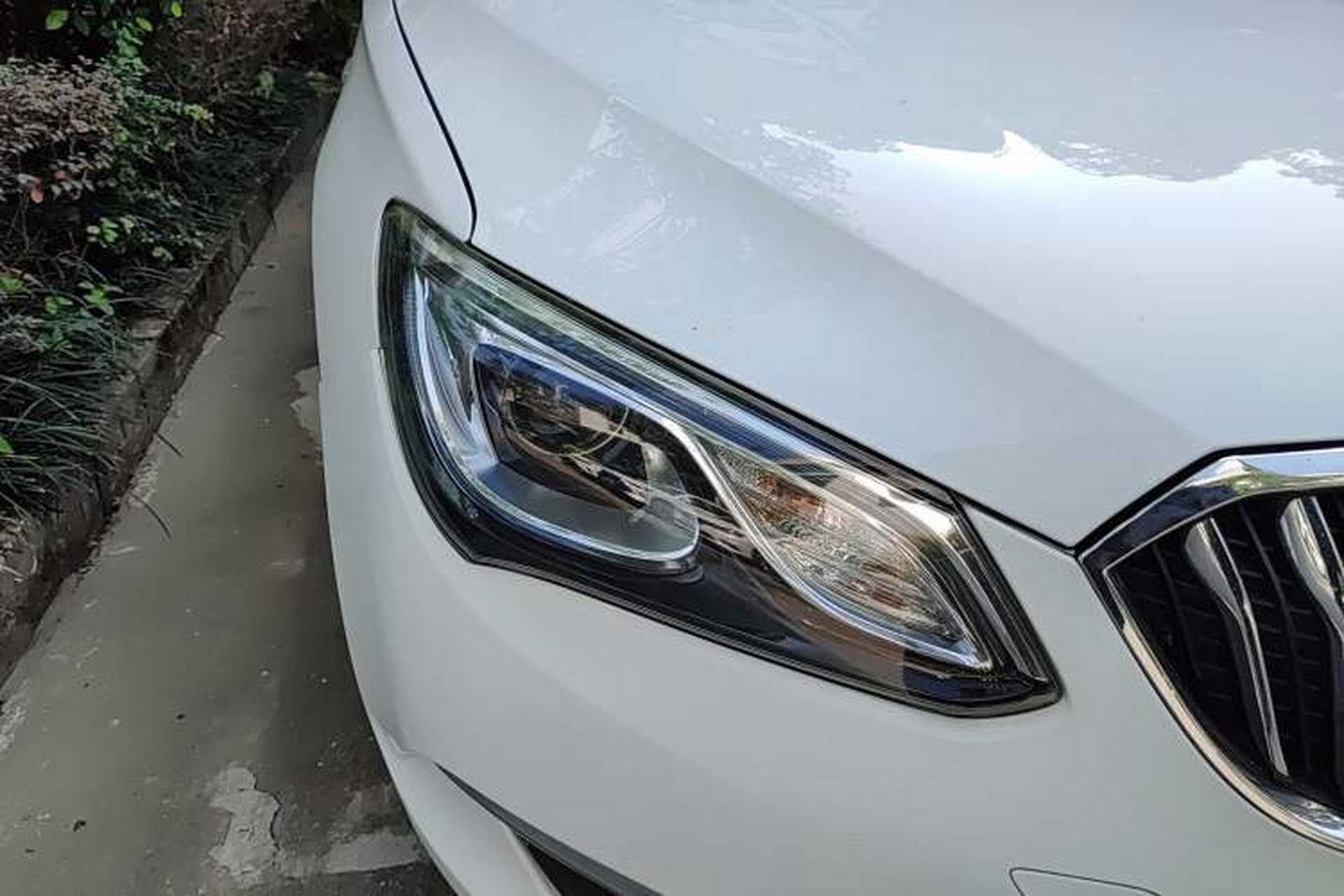 Used Buick GT 2015 15N Automatic Entry-Level Trim Right Front Headlight