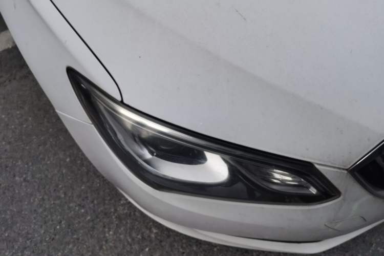 Used Buick GT 2015 15N Automatic Elite Version Right Front Headlight