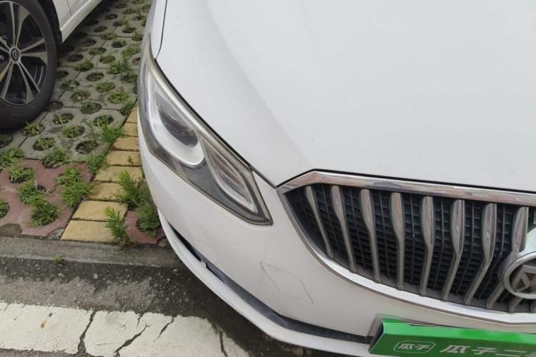 Used Buick GT 2015 15N Manual Elite Edition Right Front Headlight