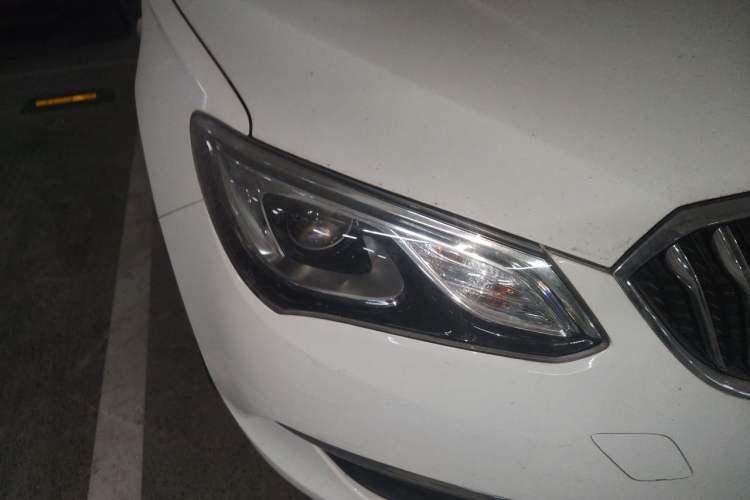 Used Buick GT 2015 15N Automatic Entry-Level Trim Right Front Headlight